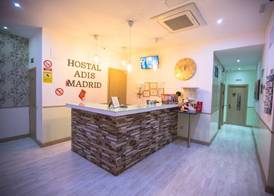 Hostal Adis 2