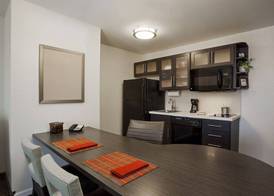 Candlewood Suites BEAUMONT by IHG 4