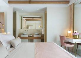 Mirabile Luxury Suites 4