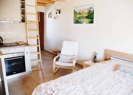 Apartments Aerodrom 5