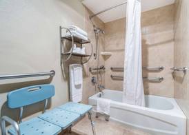 Red Lion Inn & Suites Vancouver 5