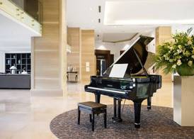 Elegant Suites Westlake 4
