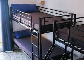 Mana Mana Youth Hostel 5