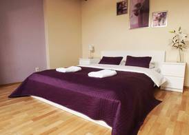 Blooms Inn & Apartments 5