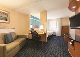 Fairfield Inn & Suites Midland 4