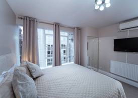 Park Lane Apartments Crawford Place 4