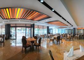 Clover Magic Park Side Hotel 4