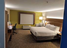 Holiday Inn Express & Suites CLAYPOOL HILL (RICHLANDS AREA) by IHG 3
