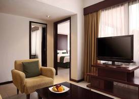 Aryaduta Lippo Village 4
