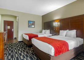 Comfort Suites Danville 5