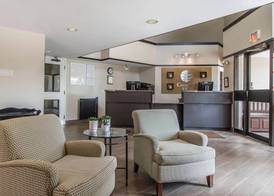 Comfort Inn 3