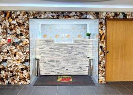 Super 8 by Wyndham Peoria 5