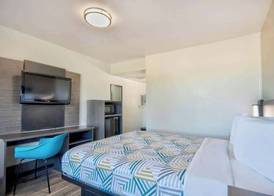 Motel 6-Russellville, AR 4
