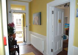 The Coo's Guest House 4