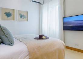 Myra Seafront Suites with Lov 5