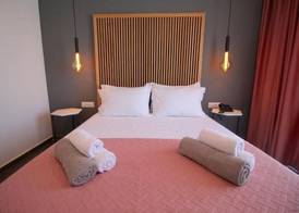 Blue Eye Hotel 2