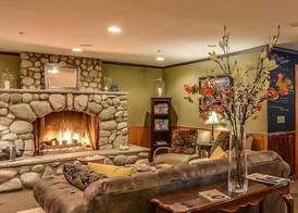 Wild Iris Inn 3