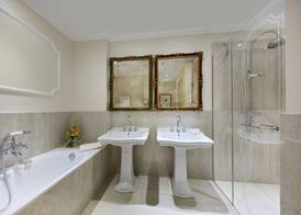 Aldrovandi Villa Borghese 4