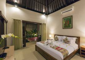 Kubal Villa and Living Seminyak 5
