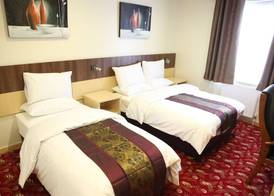Cambridge Hotel 5