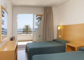 Apartamentos Mar y Playa 5