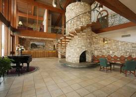 Inn of the Hills Hotel and Conference Center 5