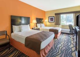 AmericInn by Wyndham Streator 5