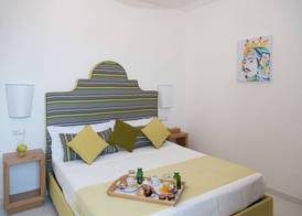Sorrento Stylish Rooms 5