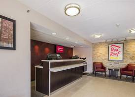 Red Roof Inn PLUS + Boston - Framingham 3