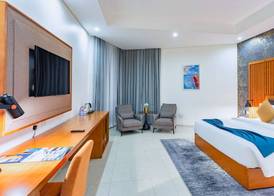 Alisa Hotel Tema 2