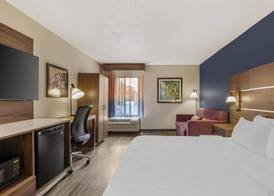 Best Western Plus Lexington Inn 5