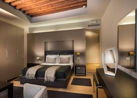 Charming House DD724 5