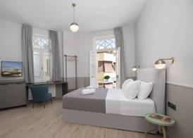 Plaka Arch Suites 2