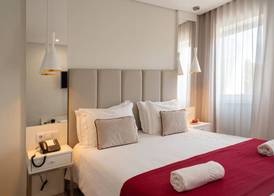Hotel Canada 4