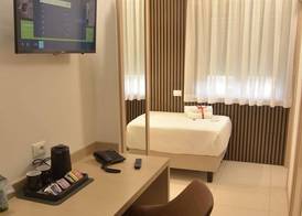 Hotel Floris 4