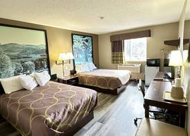Super 8 by Wyndham Latham - Albany Airport 4