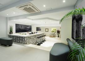 Elite Hotel 4