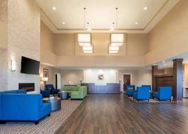 Comfort Suites Summerville 2