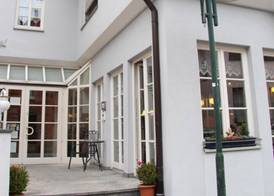 Hotel am Schloss Neuenstein 5