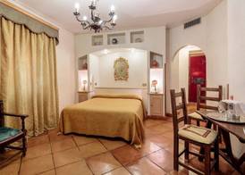 Castello Orsini Hotel 5