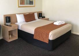 Voyager Motel 4
