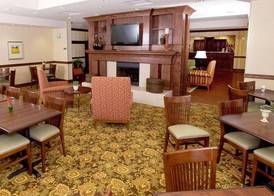 Country Inn & Suites by Radisson, Fredericksburg, VA 3