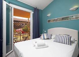 Hotel Jolì 4