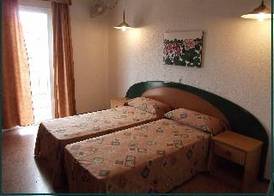 Hotel Mediterrani Express 4