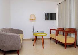 Bungalow Beach Hotel 4