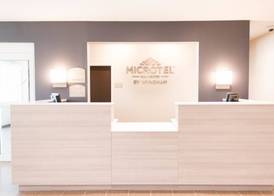 Microtel Inn & Suites by Wyndham Springville 5