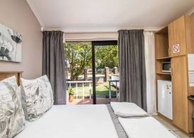 Little Rose Guesthouse & Self-Catering 5