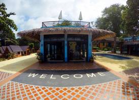 Phi Phi Long Beach Resort & Villa 2