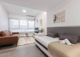 Dobo Madrid América 4