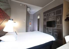 Hotel Ibis Cali Granada 5